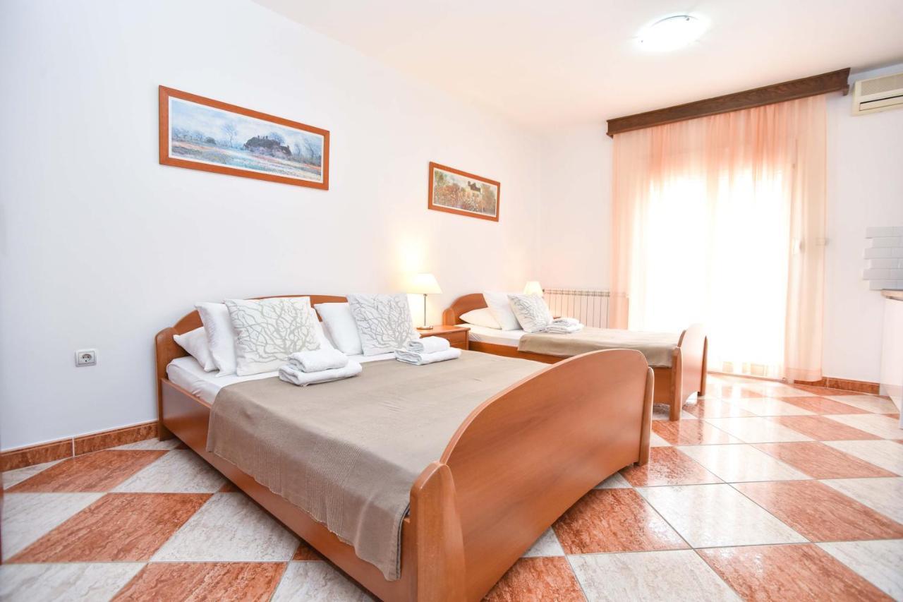 Apartments Adok Μπούντβα Εξωτερικό φωτογραφία