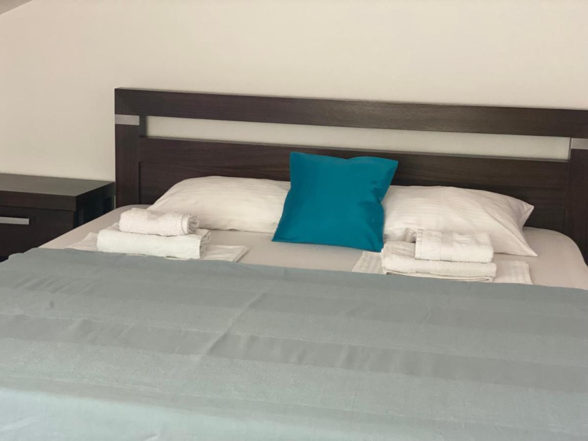 Apartments Adok Μπούντβα Εξωτερικό φωτογραφία