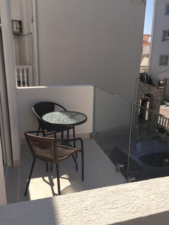 Apartments Adok Μπούντβα Εξωτερικό φωτογραφία